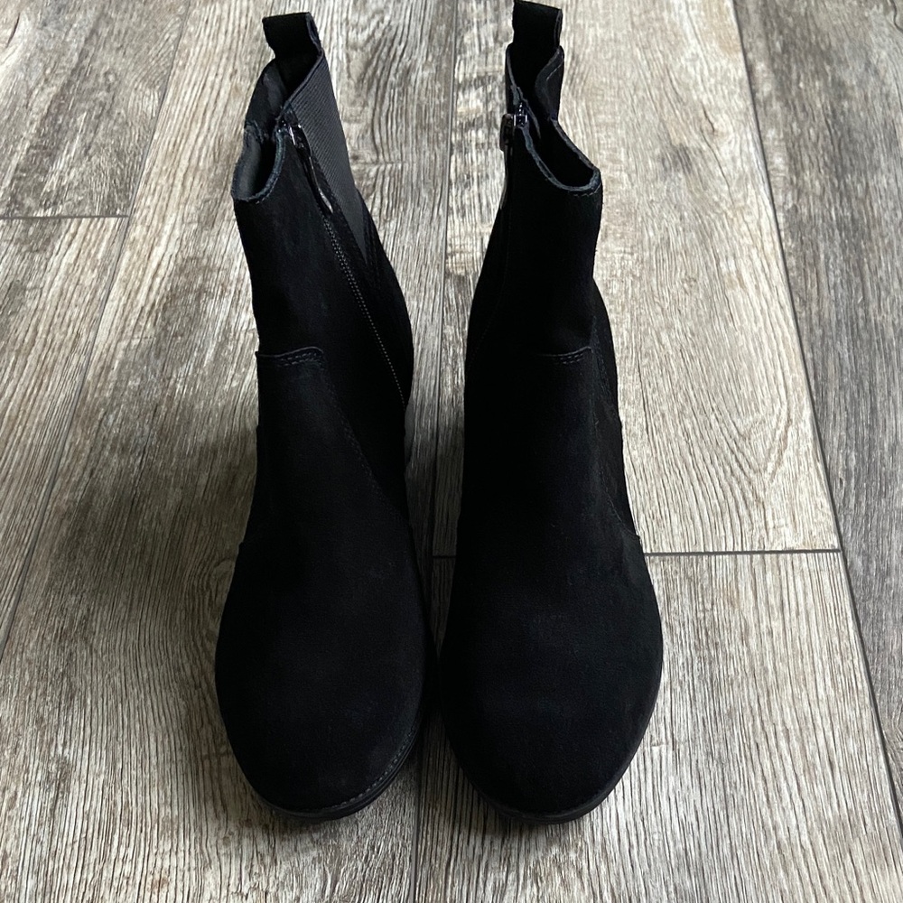 Easy Spirit Black Ankle Booties size 8 New without box - Picture 3 of 7
